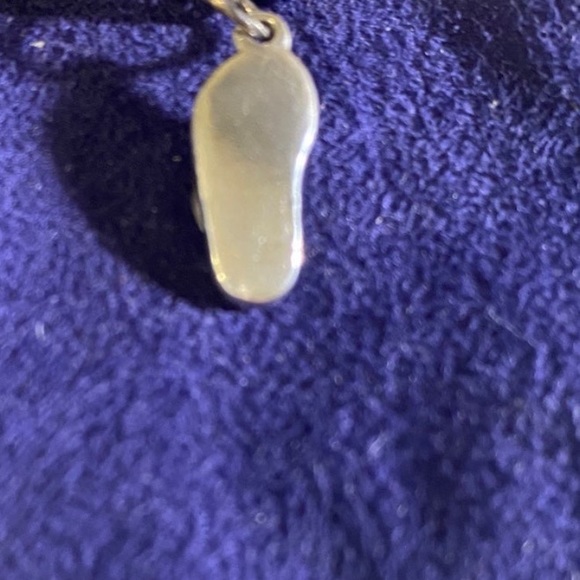 James Avery Flip-Flop Sterling Silver Charm - Picture 2 of 2